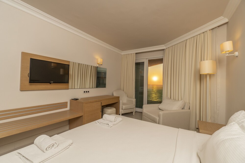 Dragut Point South Hotel All Inclusive Bodrum Price Address Reviews