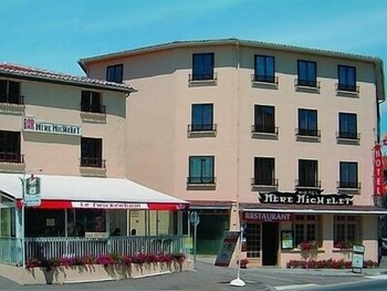 tarifs reservation hotels Hôtel Mère Michelet