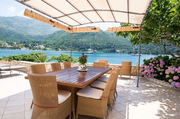 Villa Almadria Luxury Bed & Breakfast Adults Only Villa Almadria Luxury Bed & Breakfast Adults Only
