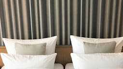 Hotel am Berghang