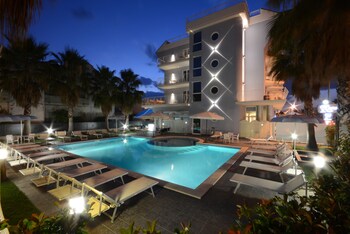 Kiara Residence Kiara Residence