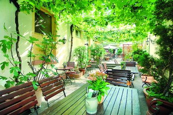 Hotel Restaurant Bockshaut Hotel Restaurant Bockshaut