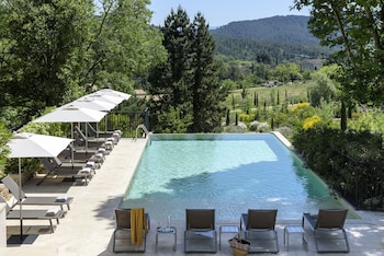 tarifs reservation hotels Les lodges Sainte-Victoire
