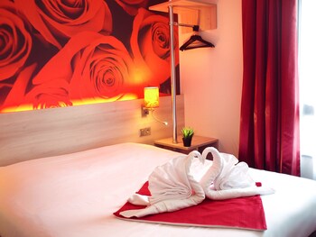 tarifs reservation hotels Hôtel Inn Design Vannes Resto Novo