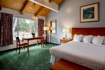 Butterfly Grove Inn Butterfly Grove Inn
