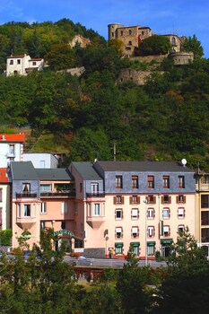 Le Chatel Le Chatel