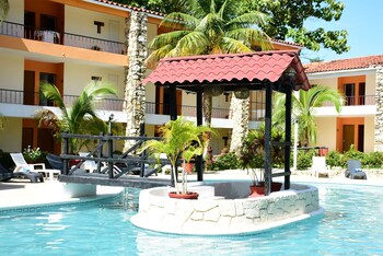 Plaza Palenque Hotel & Convention Center Plaza Palenque Hotel & Convention Center