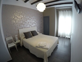 Hostal Mediterráneo Hostal Mediterráneo