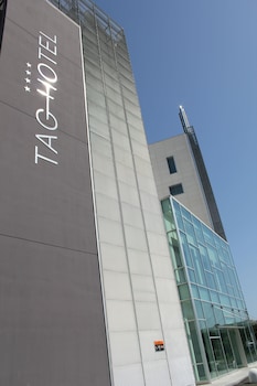 Tag Hotel Tag Hotel
