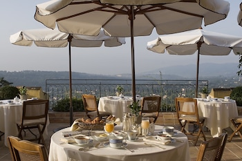 tarifs reservation hotels La Bastide Saint-Antoine