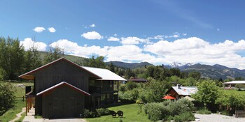 Mt Gardner Inn in Winthrop, Washington