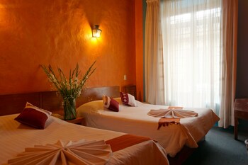 Double Room, 2 Beds