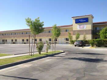 America Inn & Suites America Inn & Suites