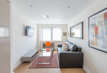 City Wall House by House of Fisher City Wall House by House of Fisher