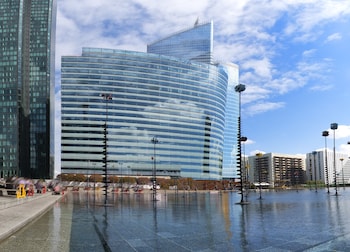 Melia Paris La Defense Melia Paris La Defense