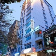 阿達姆斯河內飯店