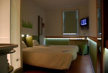 tarifs reservation hotels ibis budget Roanne