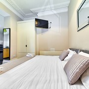 聯合山林木屋旅館