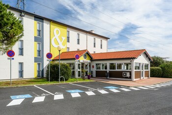 B&B Hôtel NARBONNE (1) B&B Hôtel NARBONNE (1)