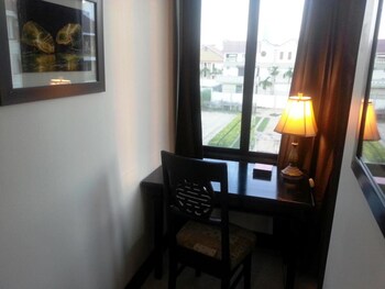 Apartament romantyczny, 1 sypialnia, kuchnia, częściowy widok na ocean